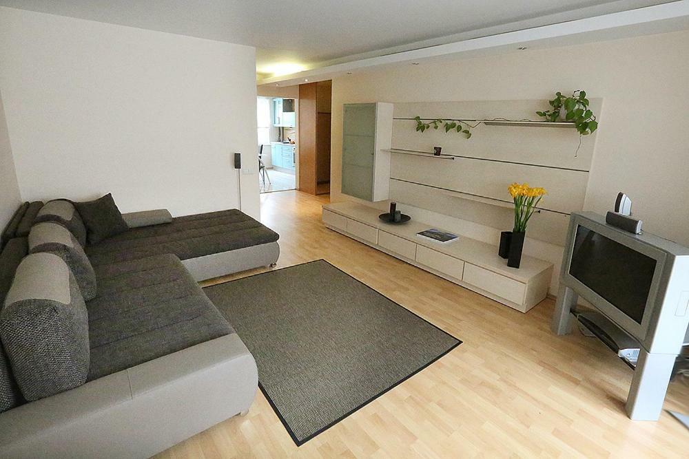 Apartment In The Center Of Klaipeda Butas Klaipedos Miesto Centre Luaran gambar